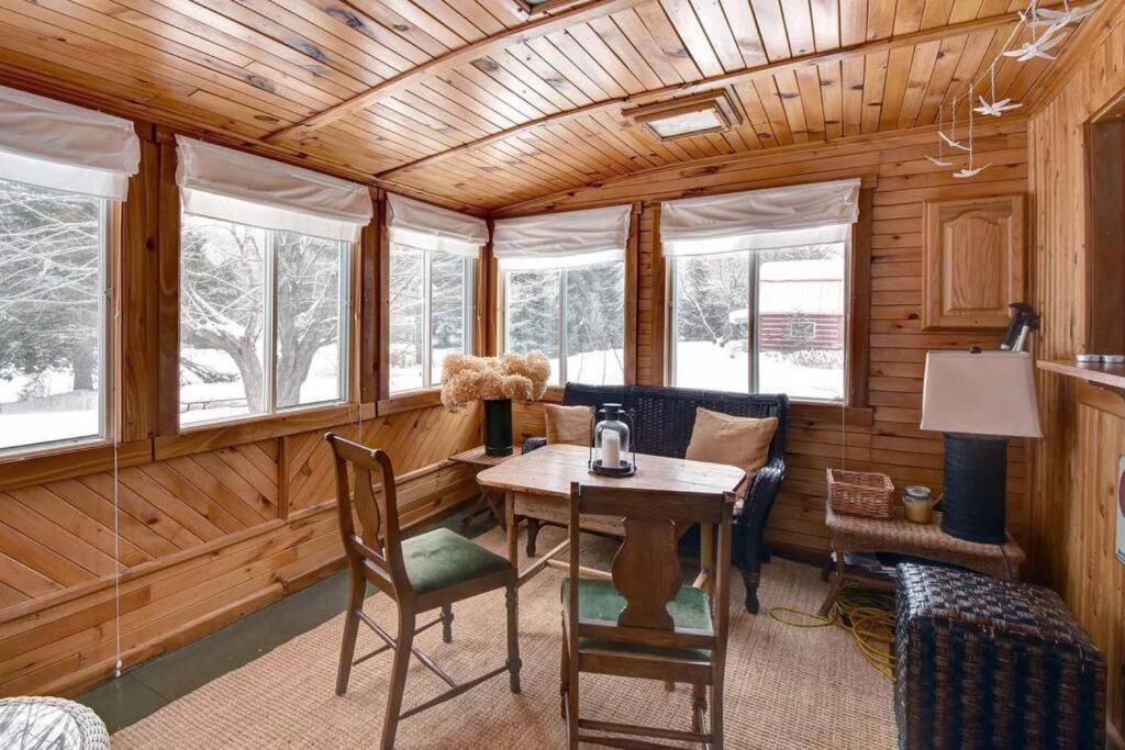 Photo of Livingroom in Brebeuf