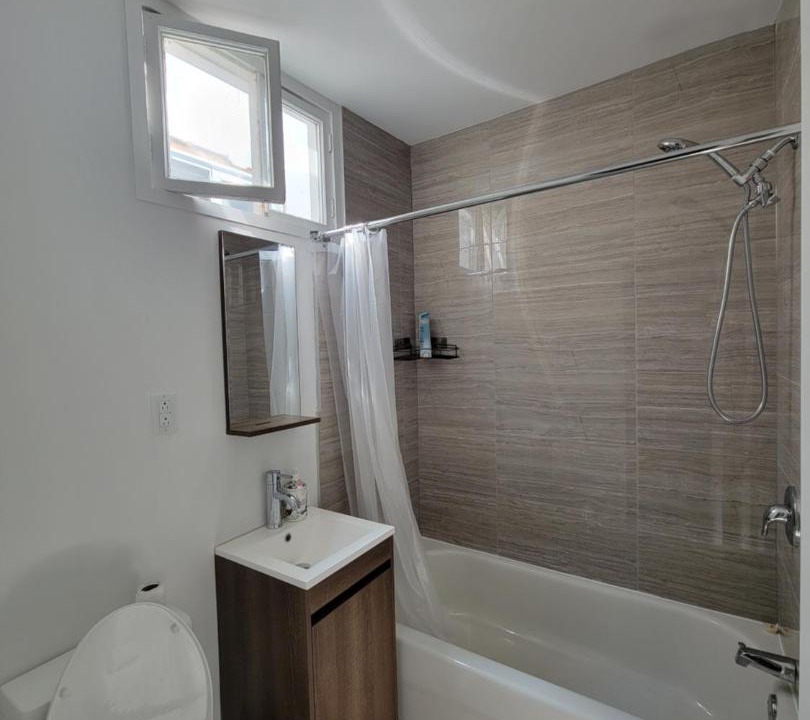 Photo of Bathroom in Plateau Mont Royal