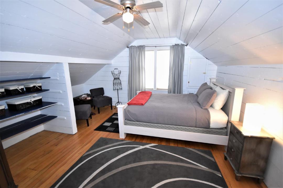 Photo of Livingroom in Vernon