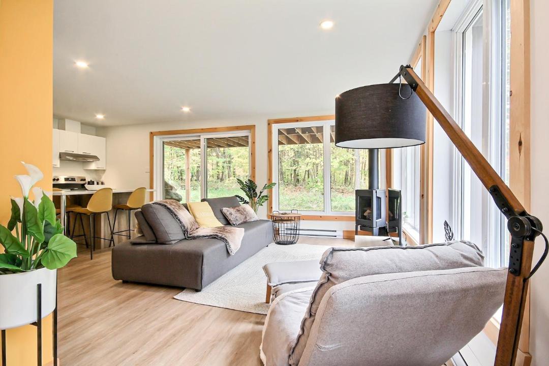 Photo of Livingroom in Sutton