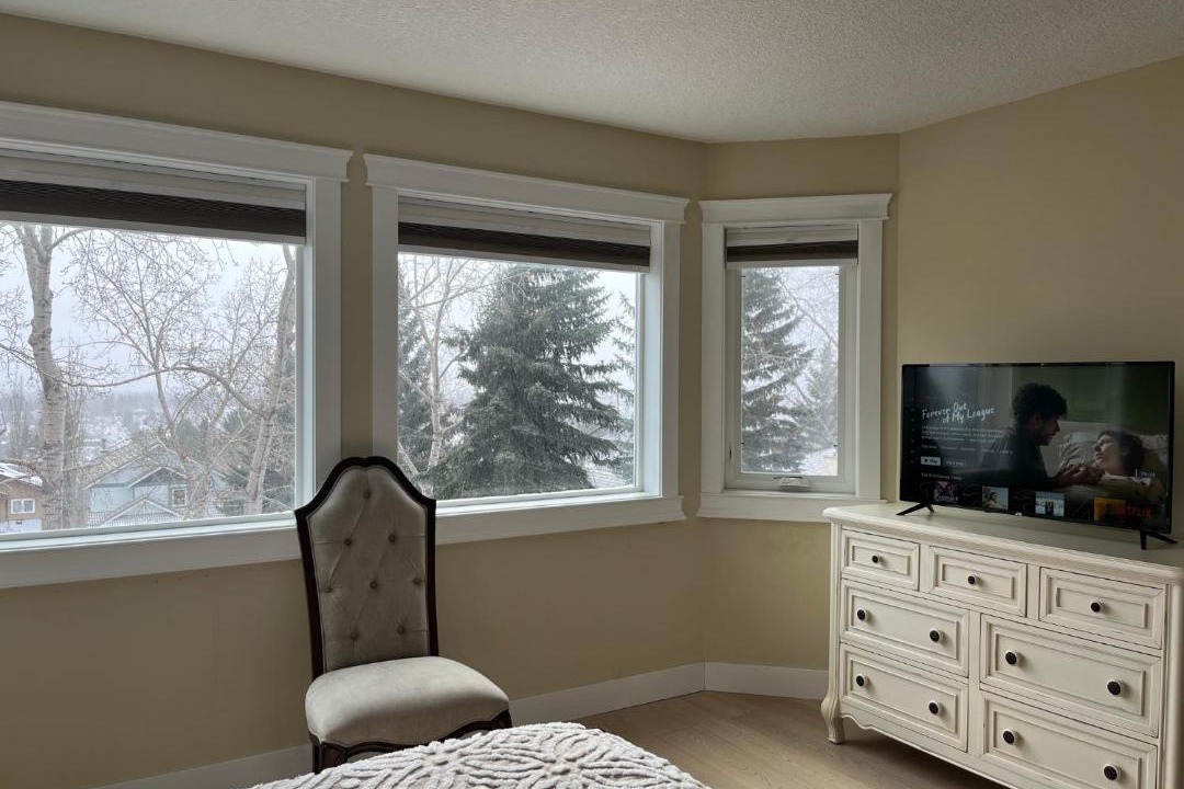 Photo of Livingroom in Signal Hill