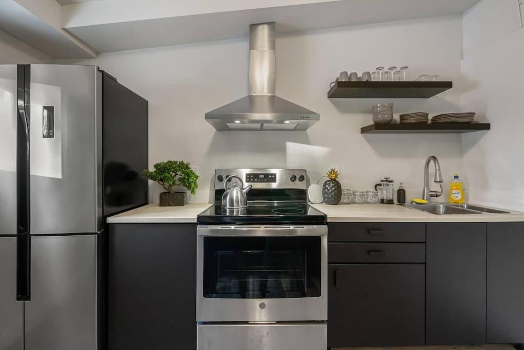 Photo of Kitchen in Sylvan Lake