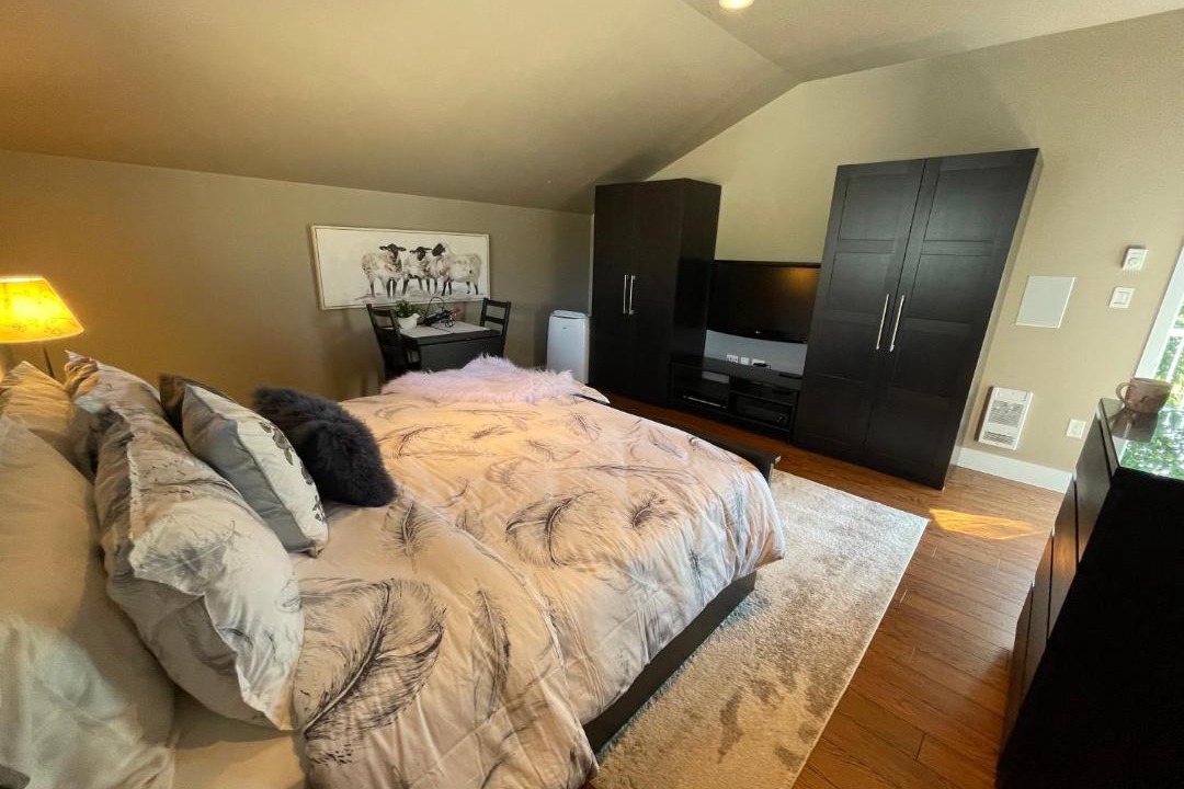 Photo of Bedroom in Gibsons