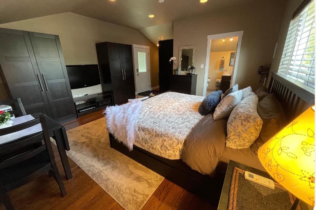 Photo of Bedroom in Gibsons