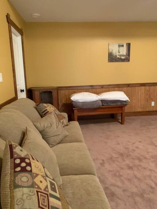 Photo of Livingroom in Westshore Estates