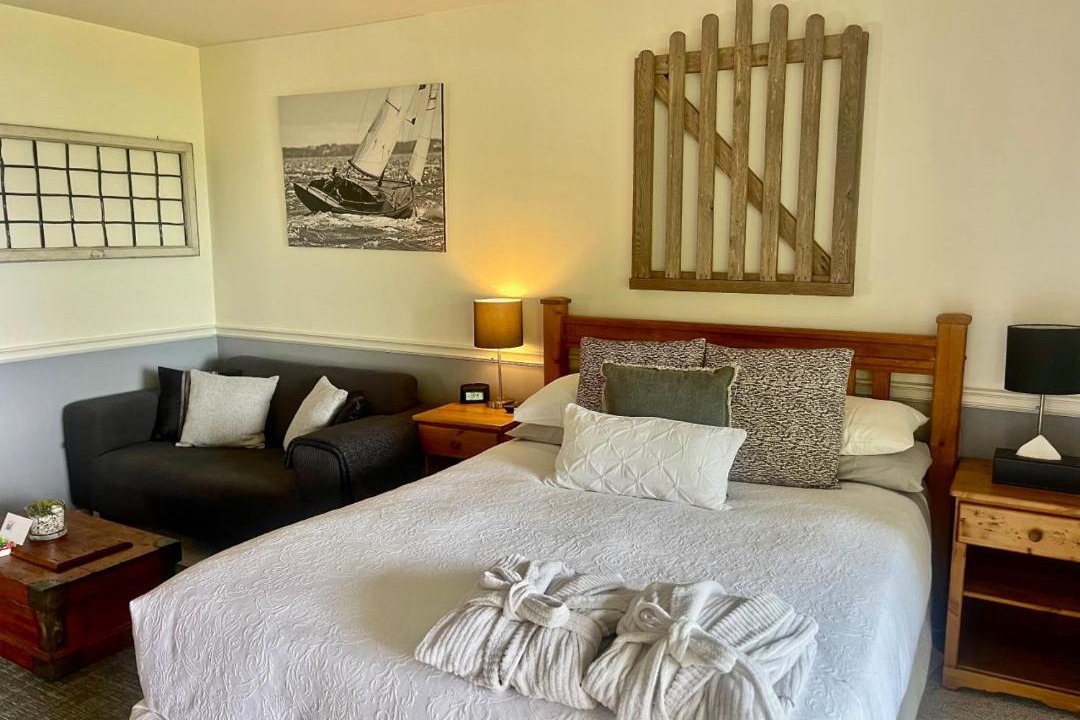 Photo of Bedroom in Salt Spring Island