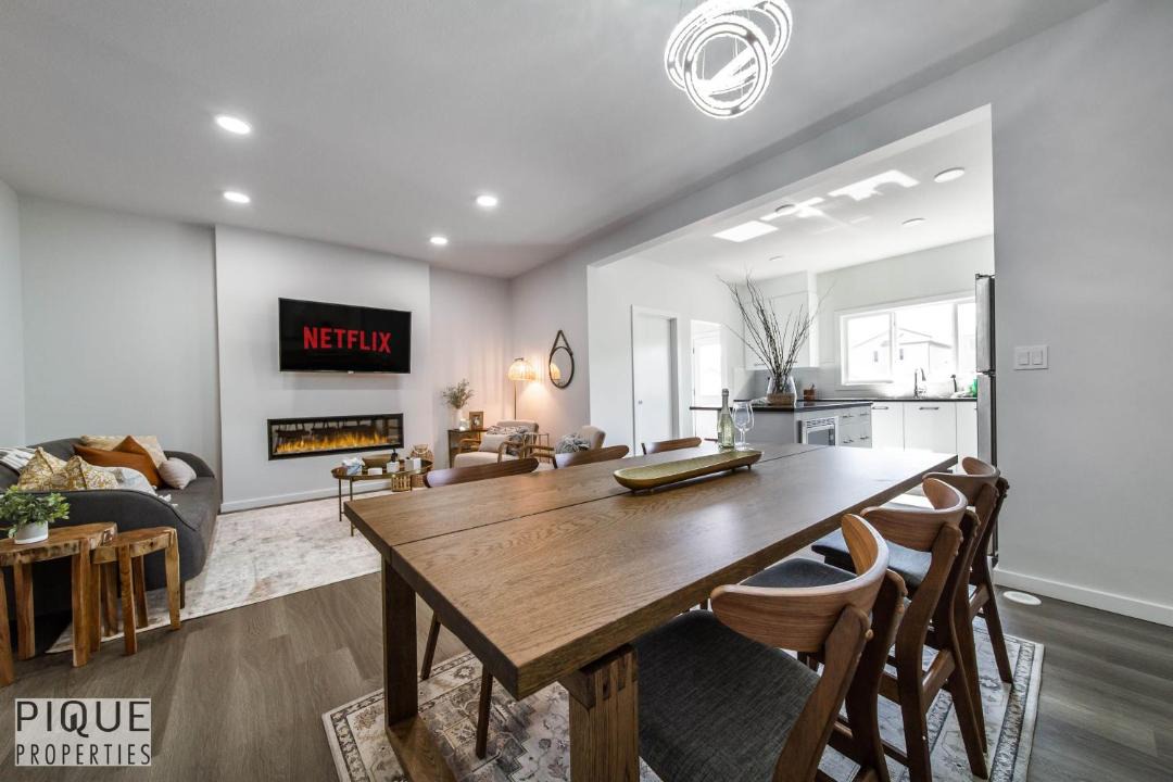 Photo of Livingroom in Southwest Edmonton