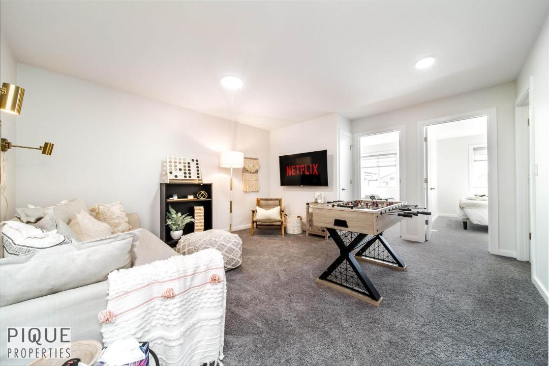 Photo of Livingroom in Southwest Edmonton