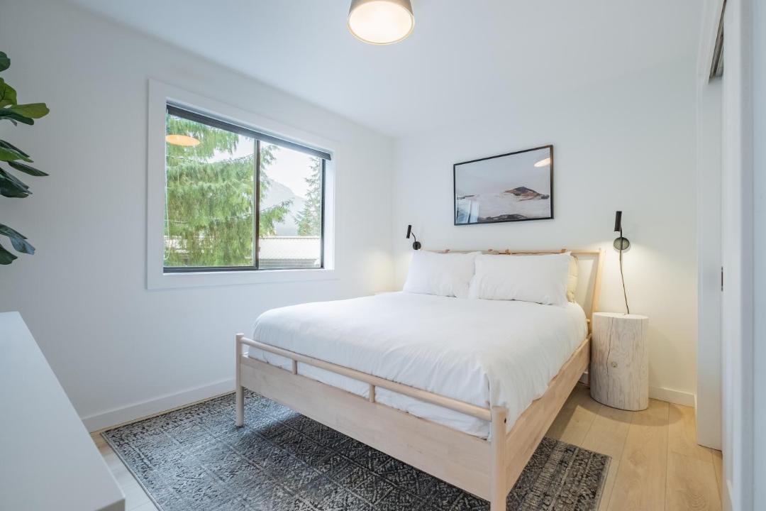 Photo of Bedroom in Whistler Creekside