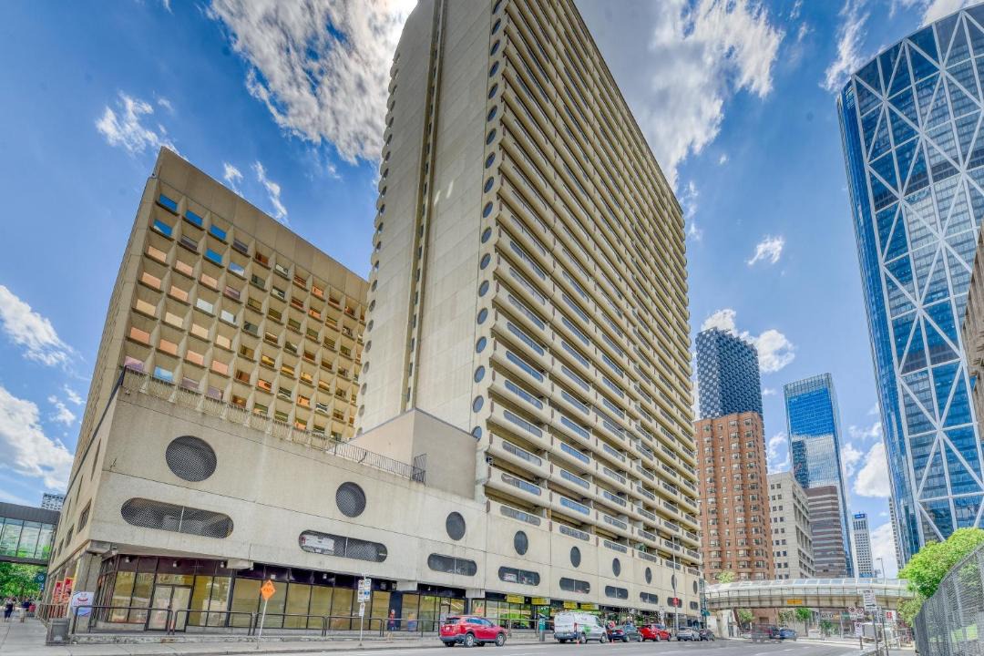 Photo of Buildings in Downtown Calgary