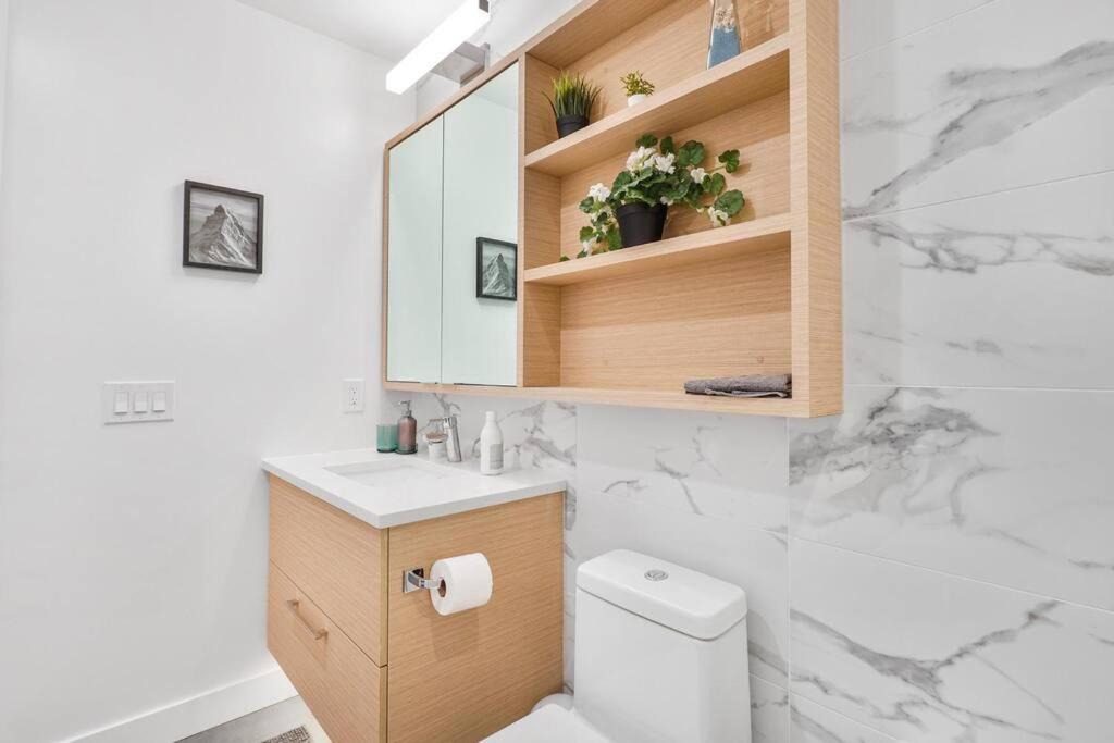 Photo of Bathroom in Marpole