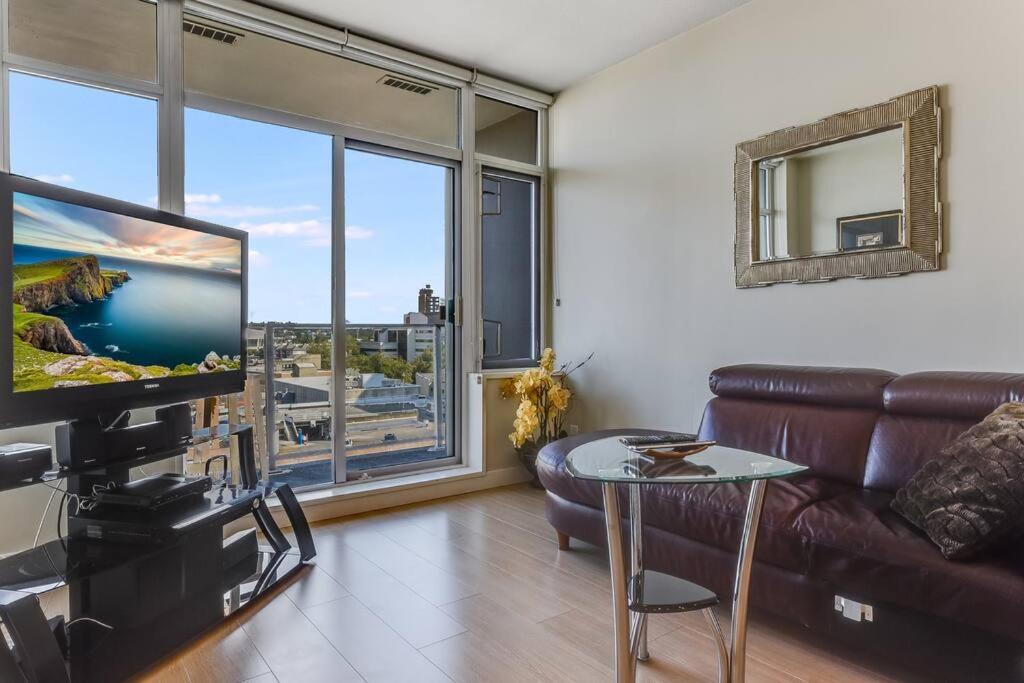 Photo of Livingroom in Downtown Victoria