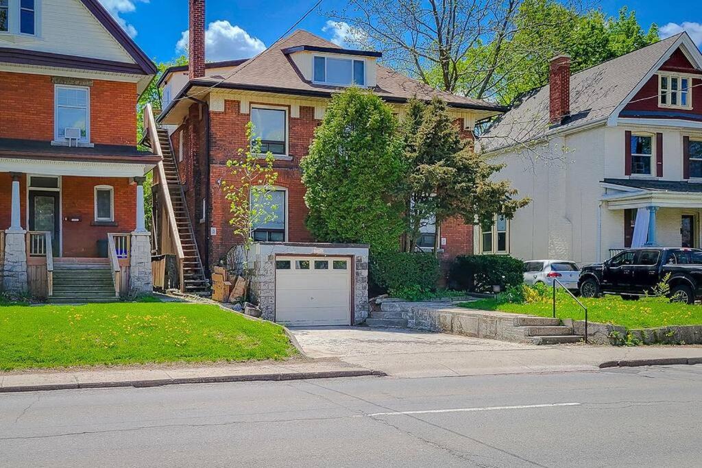 Photo of Buildings in Hamilton