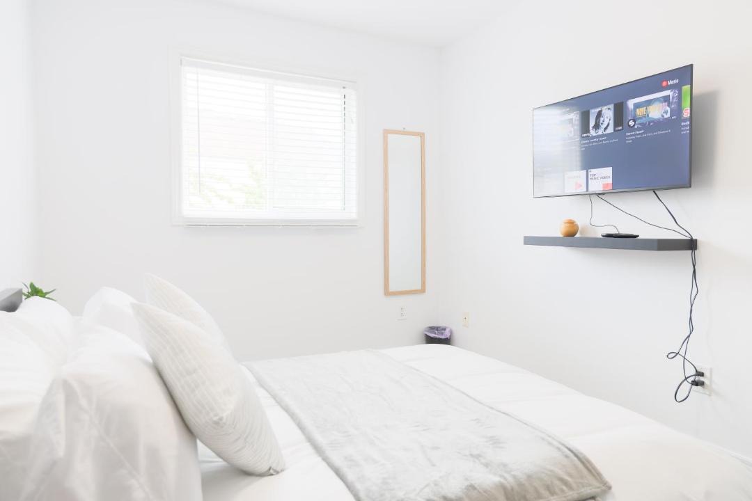Photo of Bedroom in Thorold