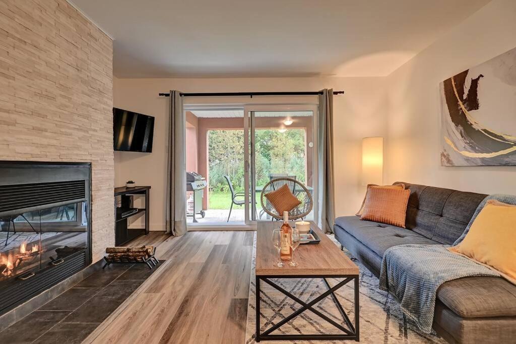 Photo of Livingroom in Magog