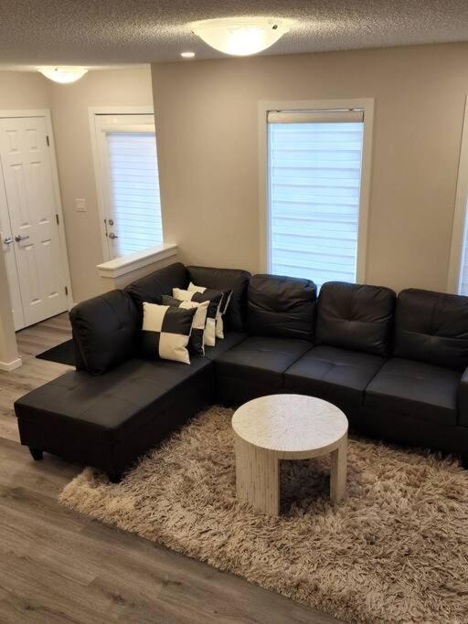 Photo of Livingroom in Northwest Calgary