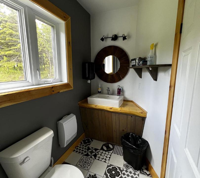 Photo of Bathroom in Sainte-Anne-des-Monts