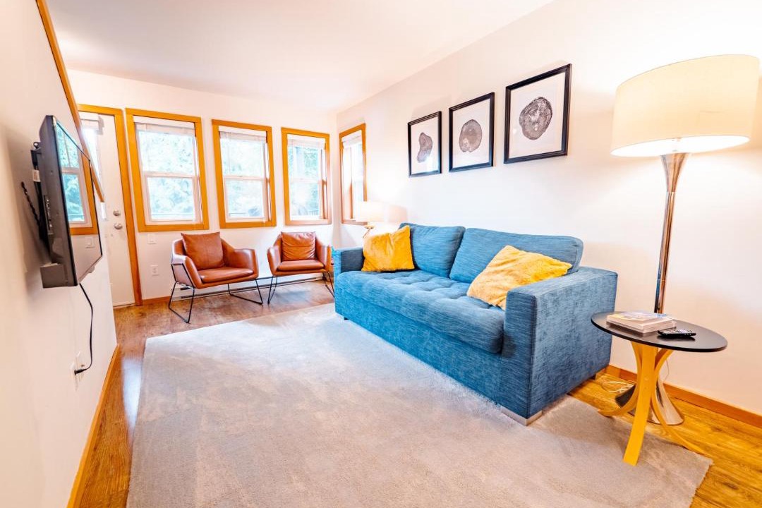 Photo of Livingroom in Ucluelet