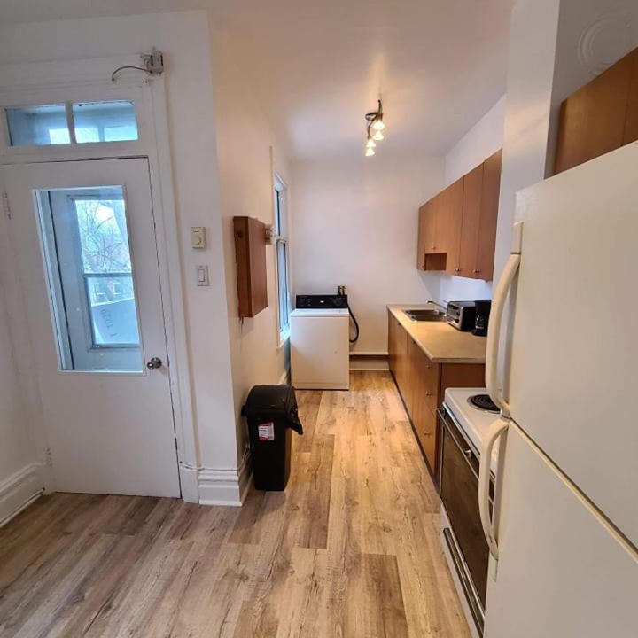 Photo of Livingroom in Mile End