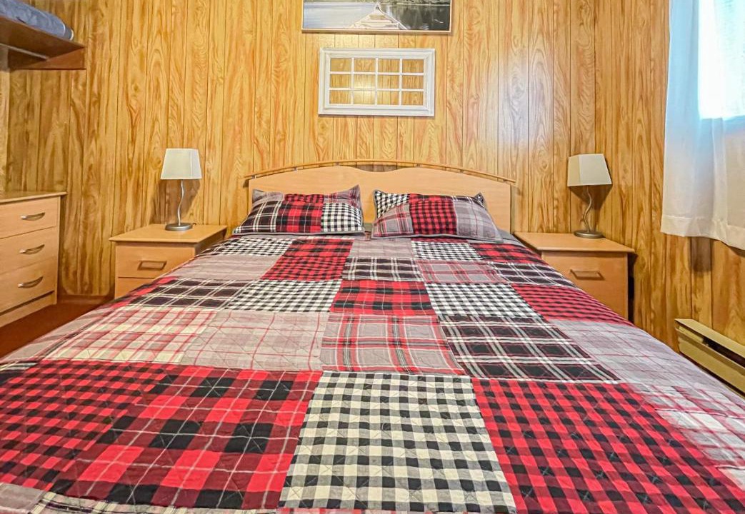 Photo of Bedroom in Magnetawan