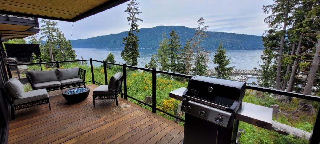 Photo of Patio Balcony in Port Renfrew