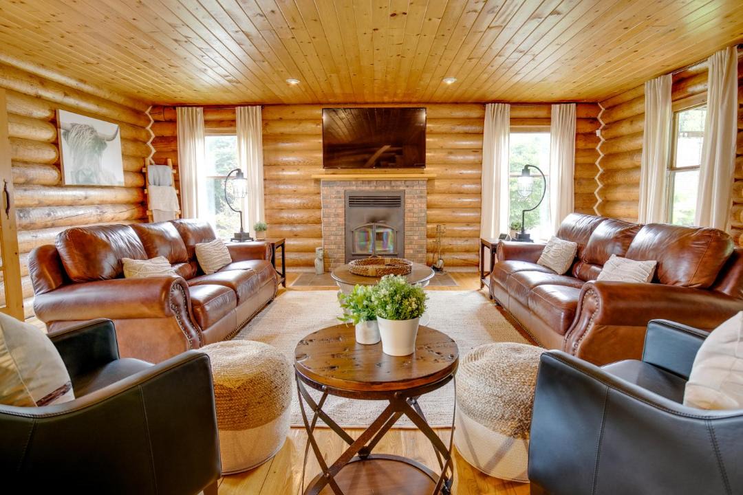 Photo of Livingroom in Kingsville