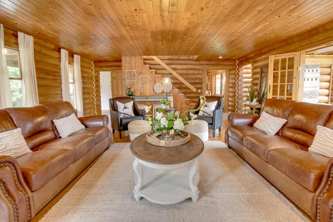Photo of Livingroom in Kingsville