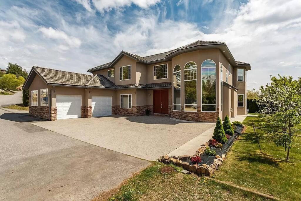 Photo of Others in West Kelowna Estates