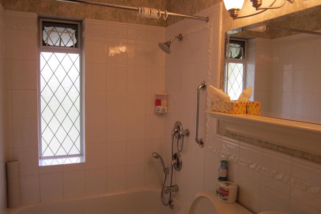 Photo of Bathroom in James Bay