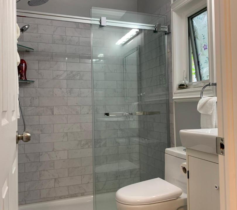 Photo of Bathroom in Niagara Falls