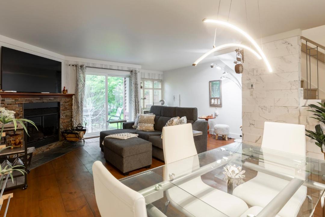 Photo of Livingroom in Mont-Tremblant