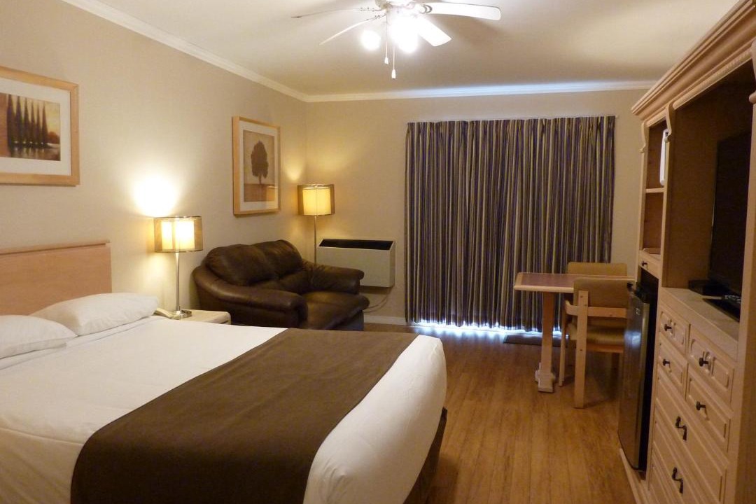 Photo of Bedroom in Becancour Regional County Municipality
