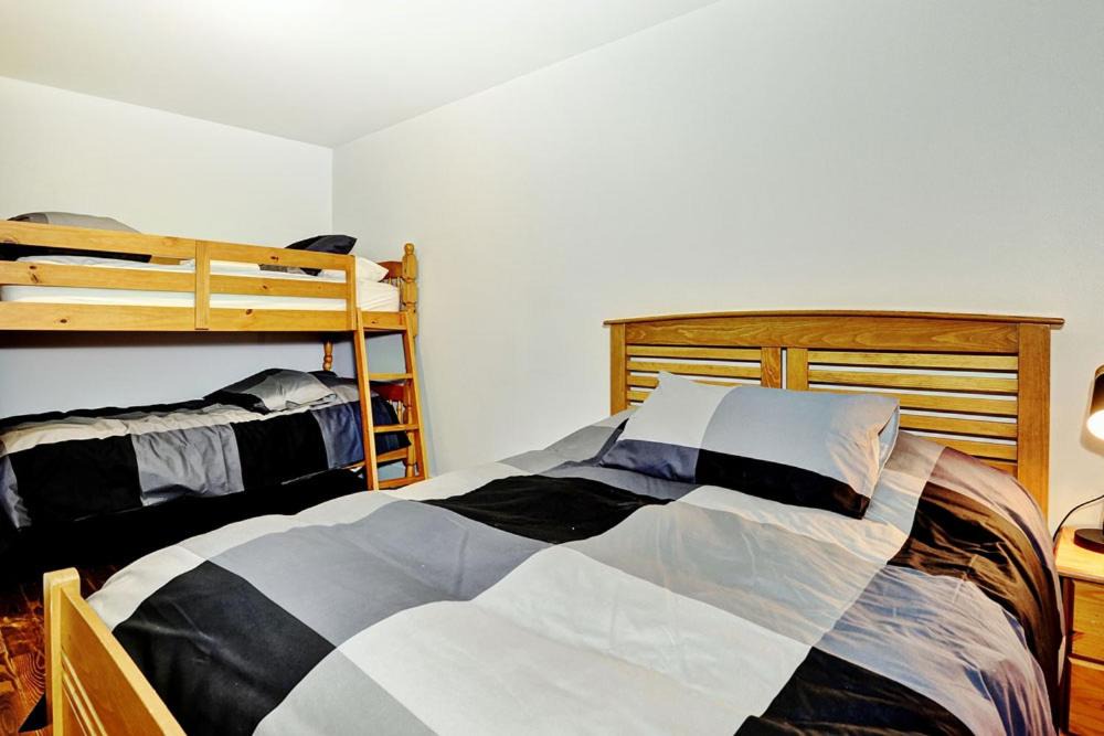 Photo of Bedroom in Stoneham