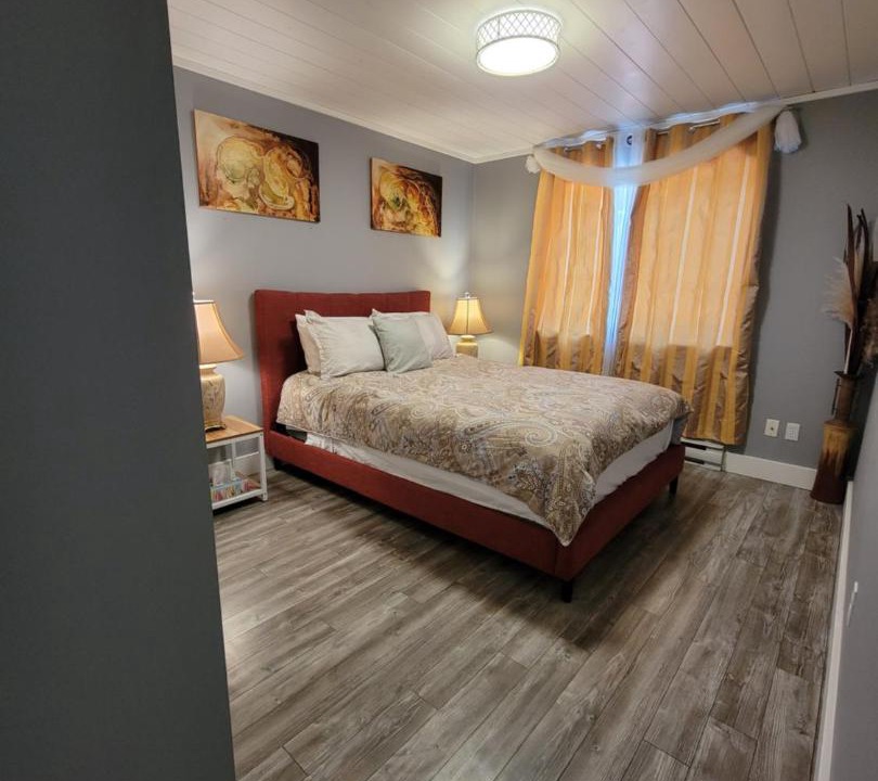 Photo of Bedroom in West Sechelt