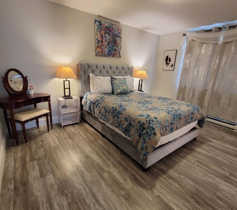 Photo of Bedroom in West Sechelt