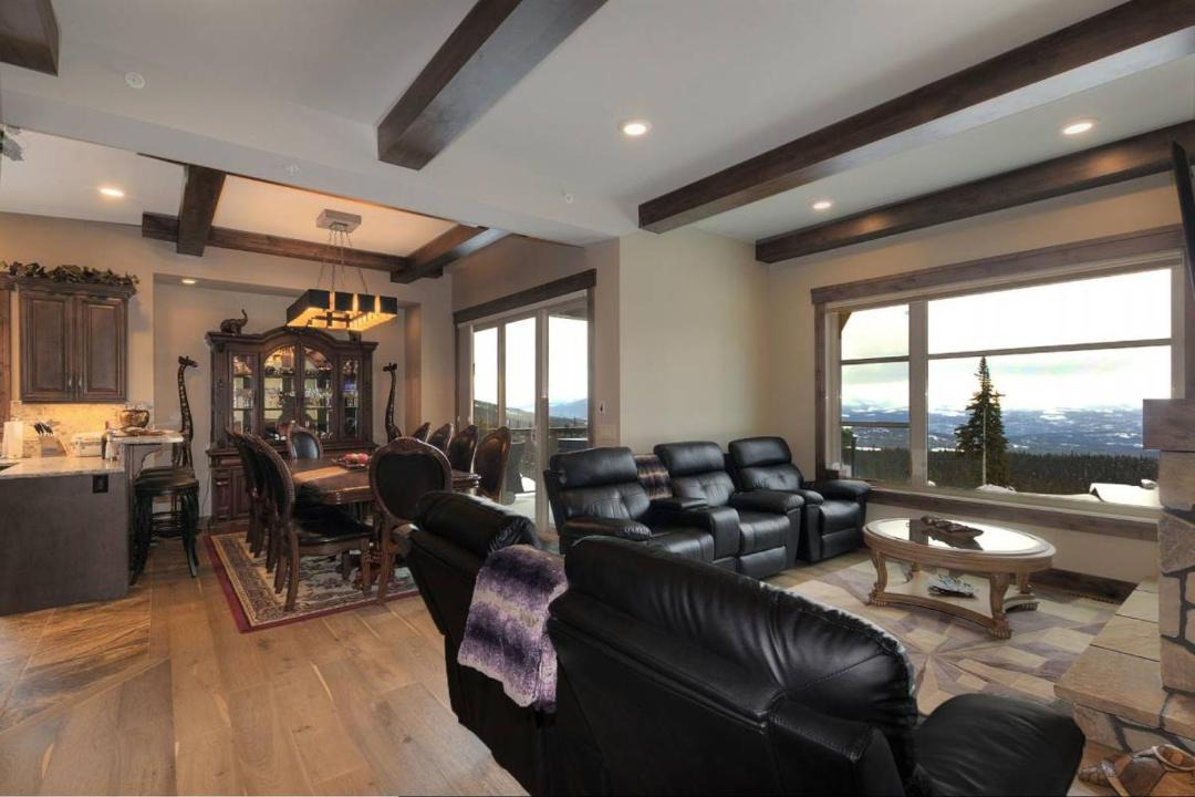 Photo of Livingroom in Big White Ski Resort