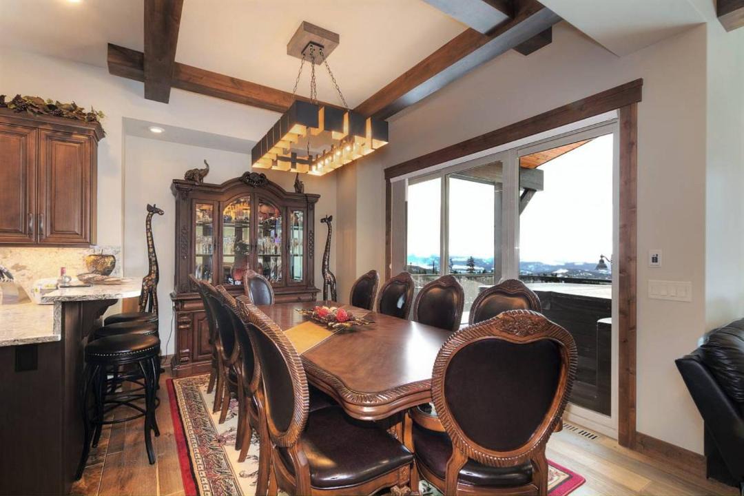 Photo of Livingroom in Big White Ski Resort