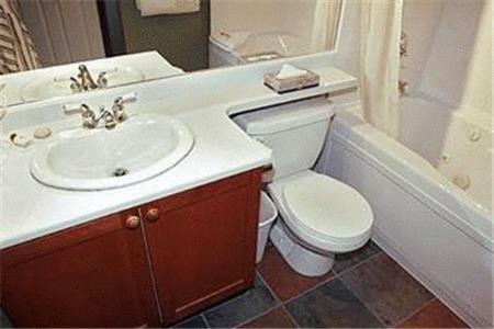 Photo of Bathroom in Village North