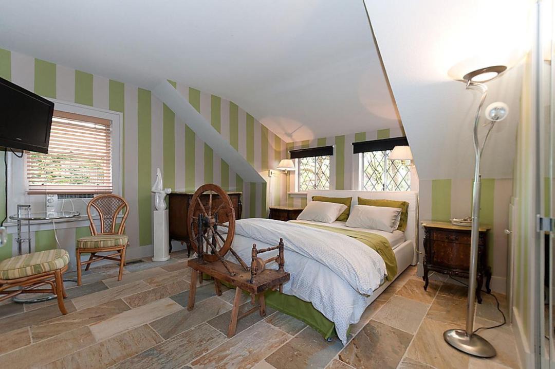 Photo of Bedroom in Dunbar