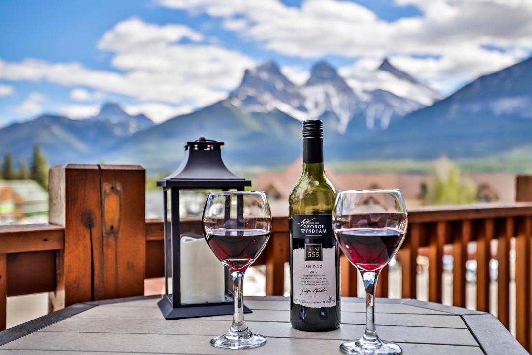 Photo of Patio Balcony in Canmore
