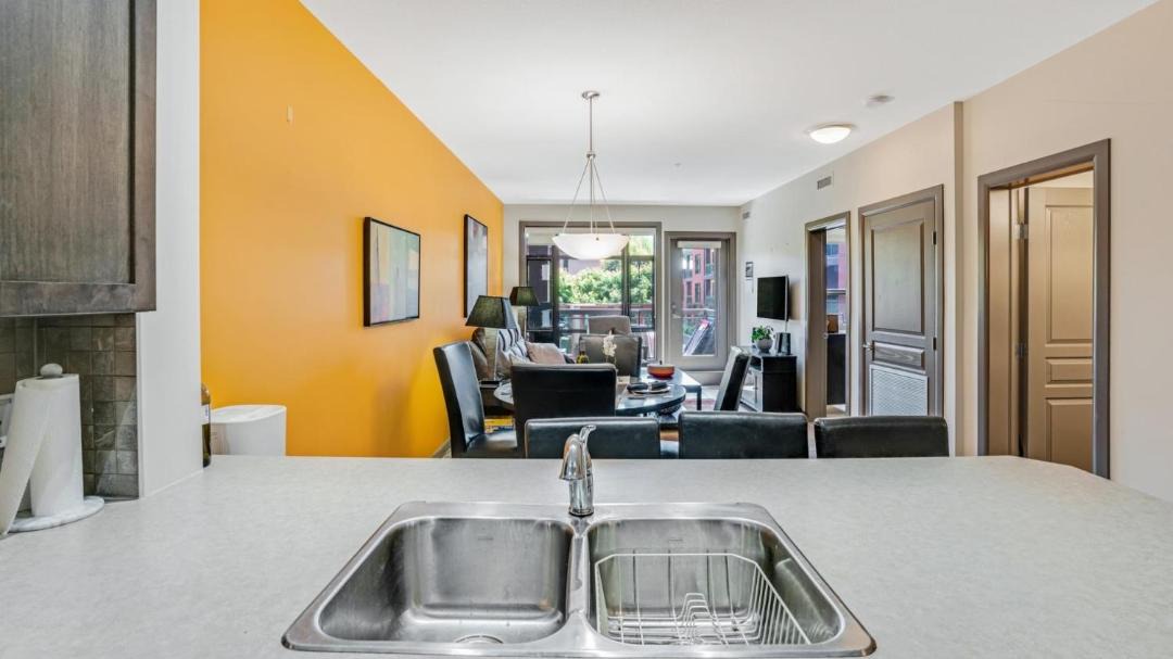 Photo of Livingroom in South Pandosy