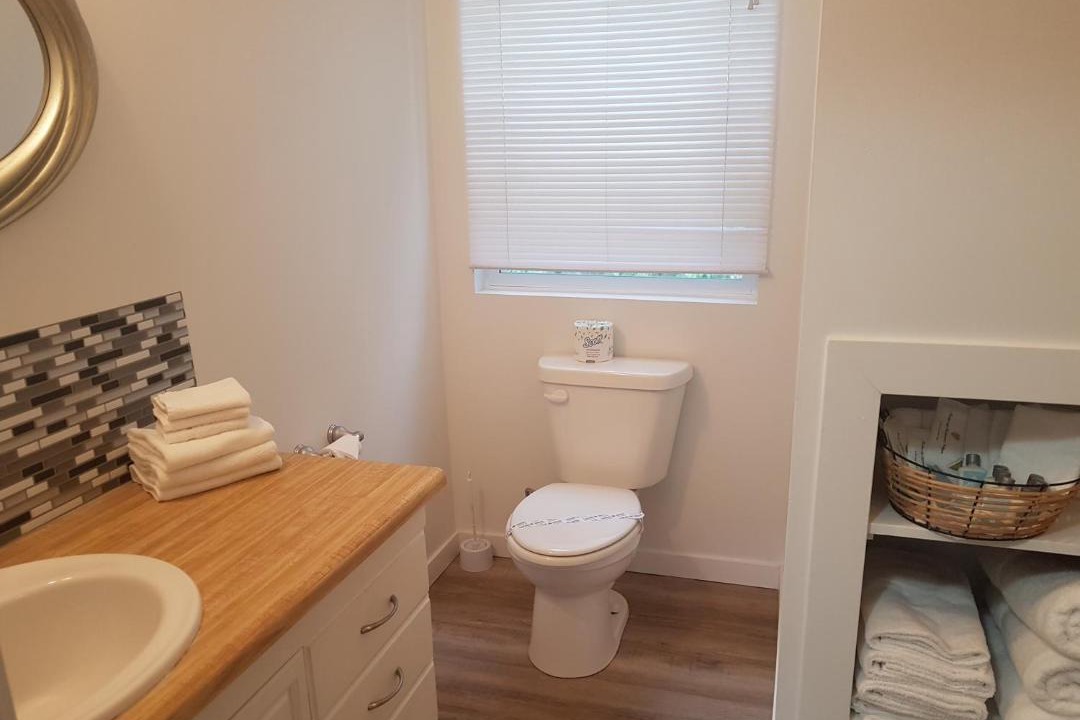 Photo of Bathroom in Sicamous