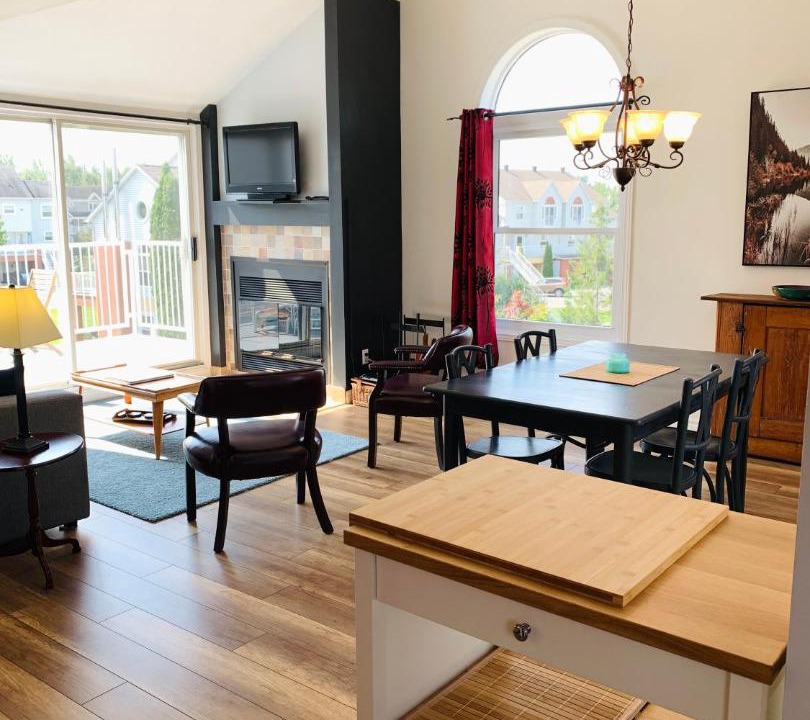 Photo of Livingroom in Magog