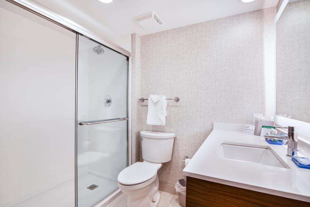 Photo of Bathroom in Willoughby