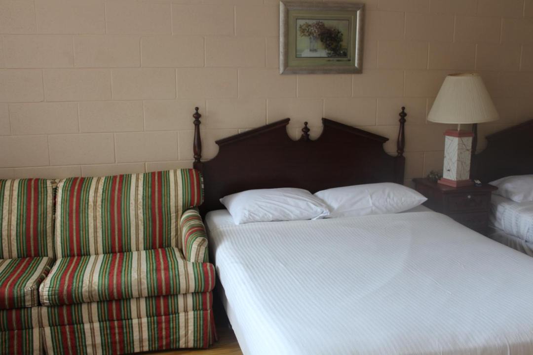 Photo of Bedroom in Fallsview