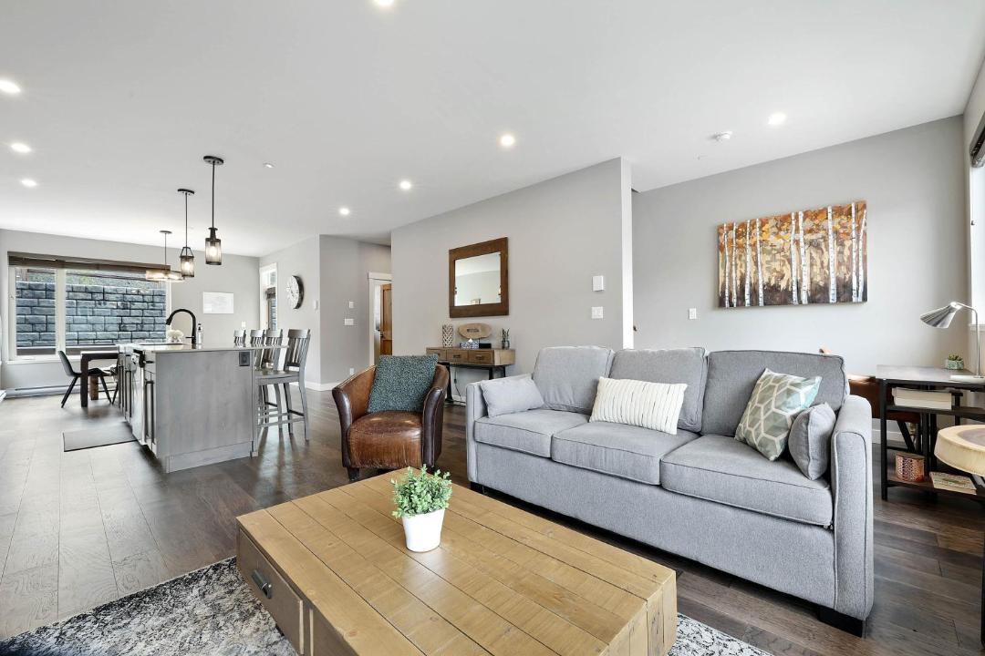 Photo of Livingroom in Sun Peaks