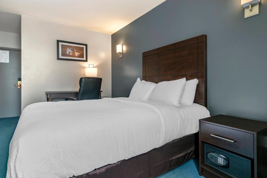 Photo of Bedroom in Gay Village