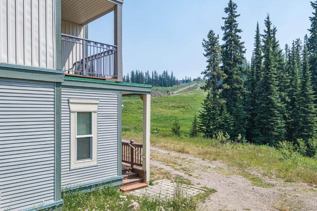 Photo of Buildings in Silver Star Mountain