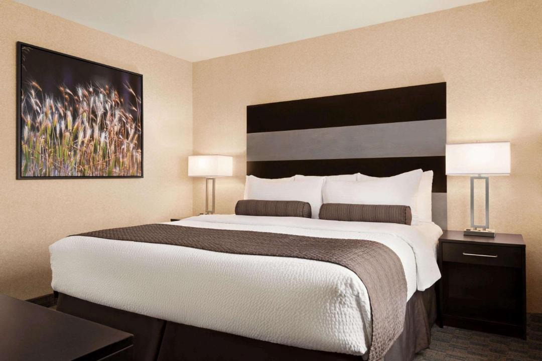 Photo of Bedroom in North Industrial