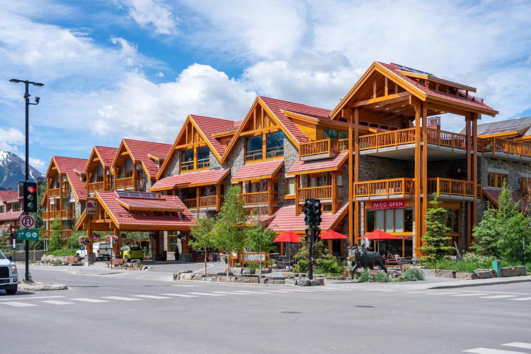 Photo of Others in Banff